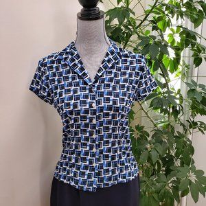Petite Sophisticate Geometric Print Short Sleeve Button Front Blouse | NWT | 4P